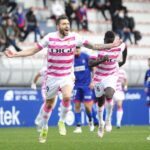 El Oviedo empata en un partido incómodo en Lezama